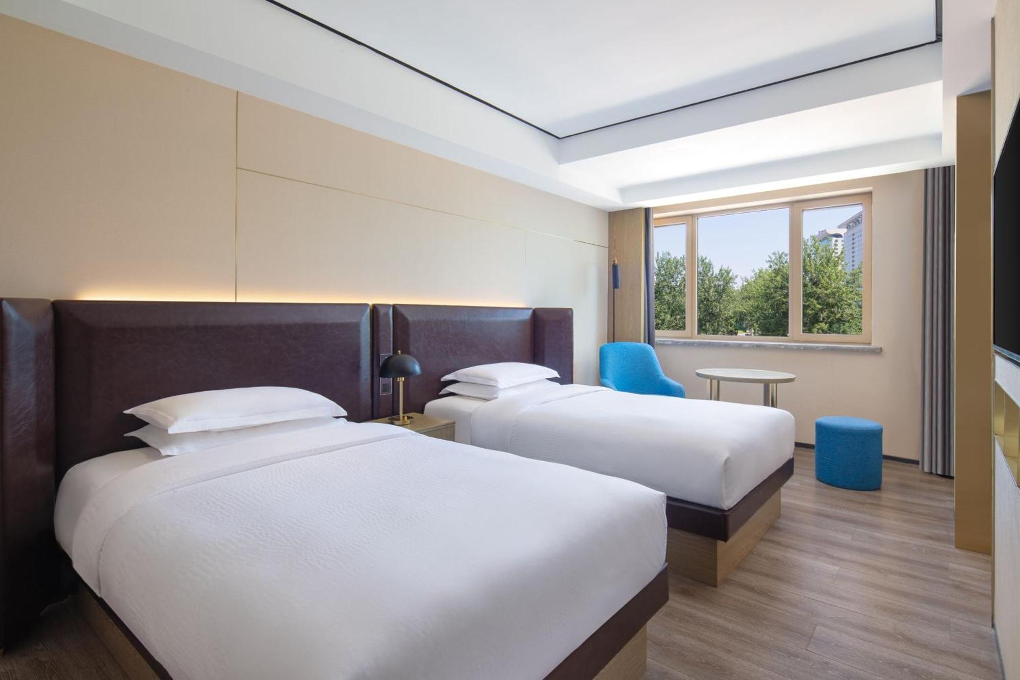 Fairfield By Marriott Beijing Olympic Sports Center Hotell Exteriör bild